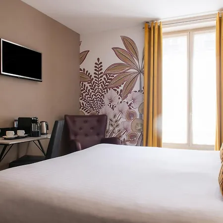 Helussi Hotel