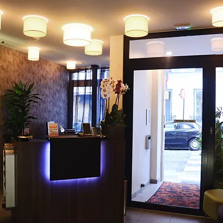 Hotel Helussi Parigi