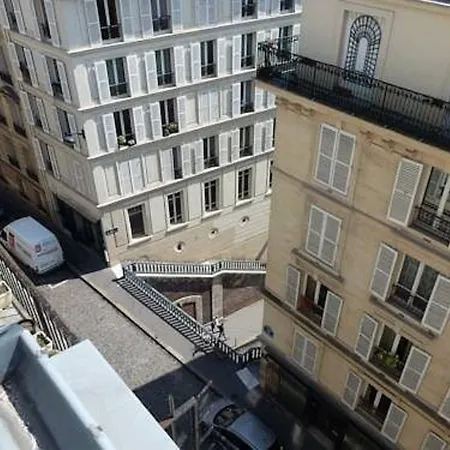 Helussi Parigi