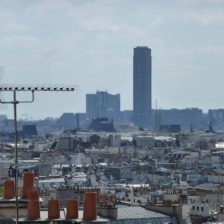 Hotel Helussi Parigi