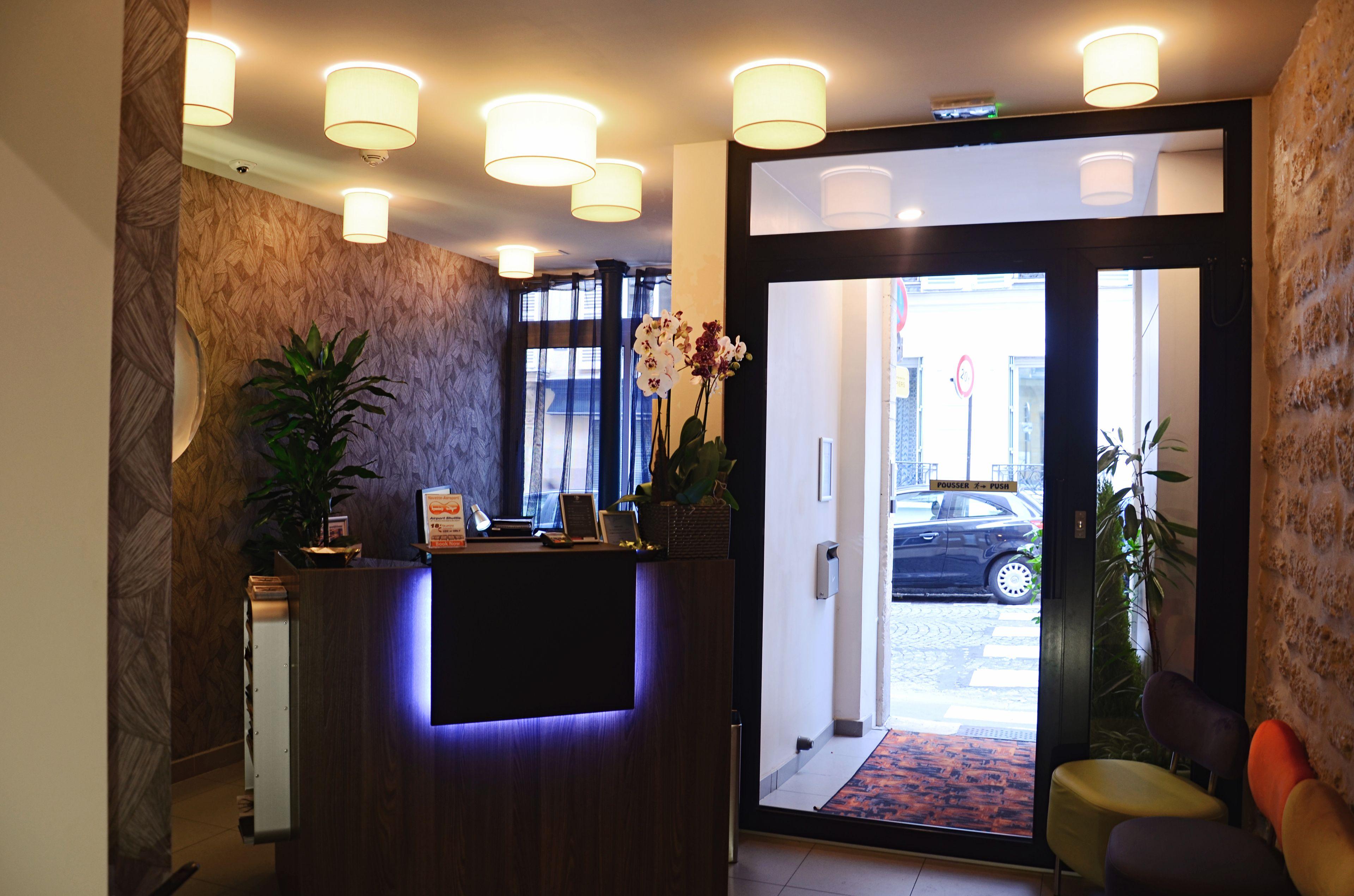 Hotel Helussi Parigi